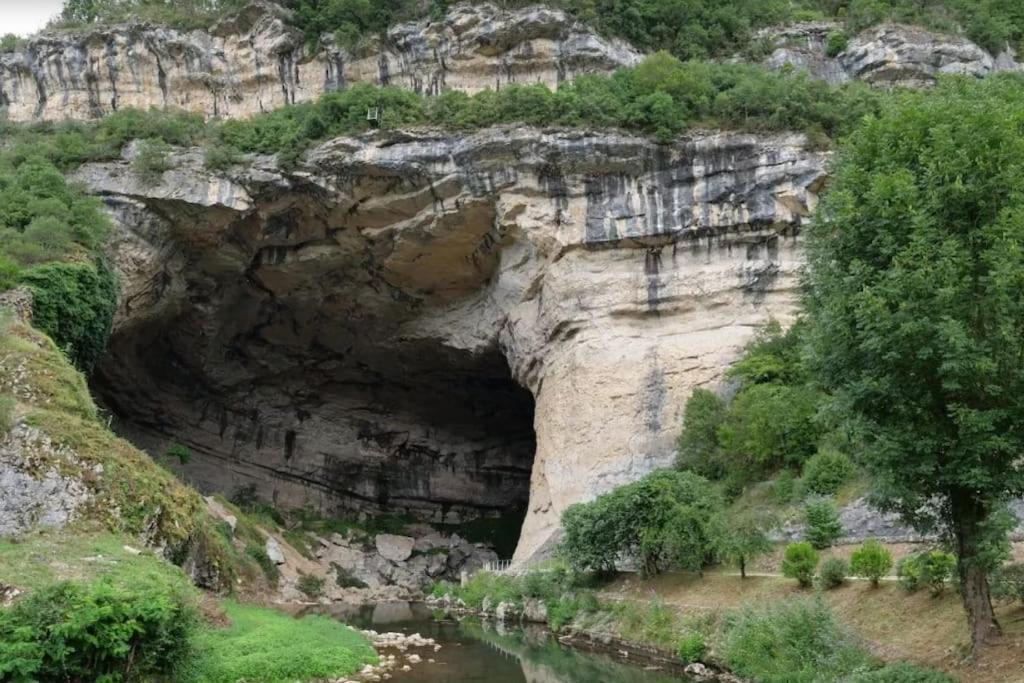 Ferme Ariegeoise, Gite Du Lac Unzent Luaran gambar