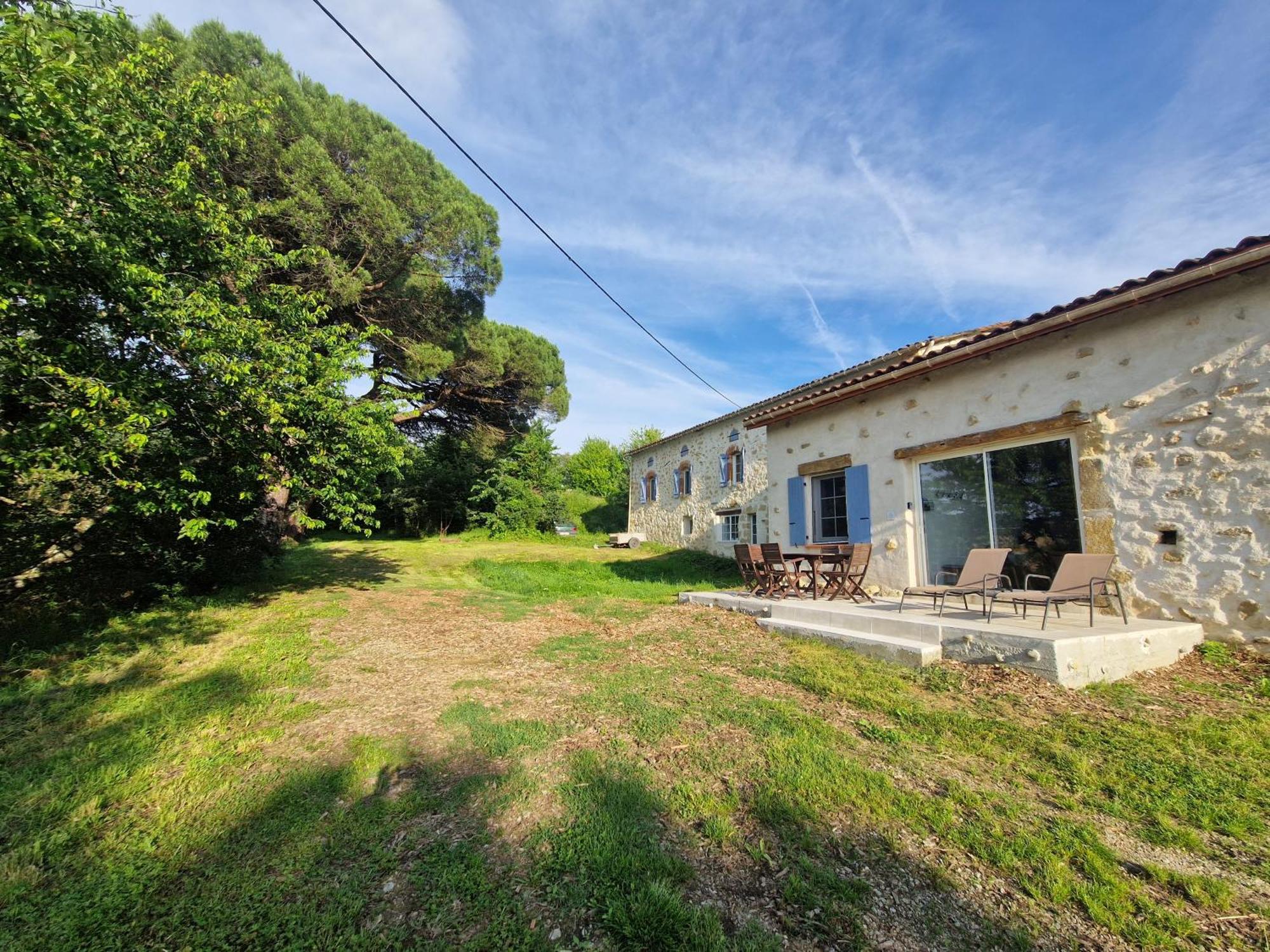 Ferme Ariegeoise, Gite Du Lac Unzent Luaran gambar